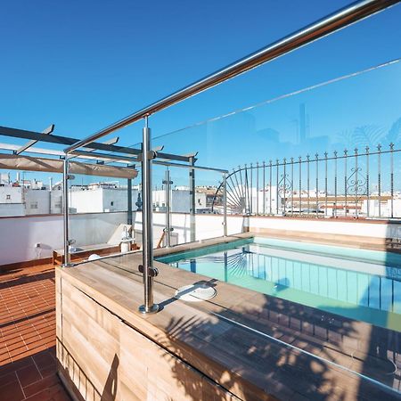 Apartamentos "El Escondite De Triana" Севилья Экстерьер фото
