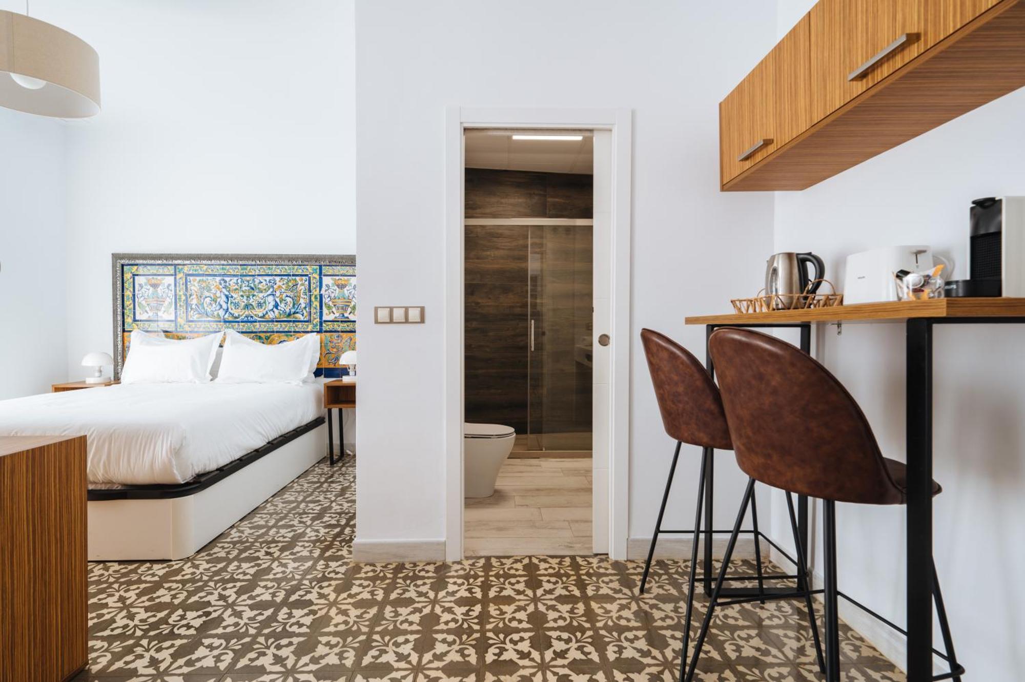 Apartamentos "El Escondite De Triana" Севилья Экстерьер фото
