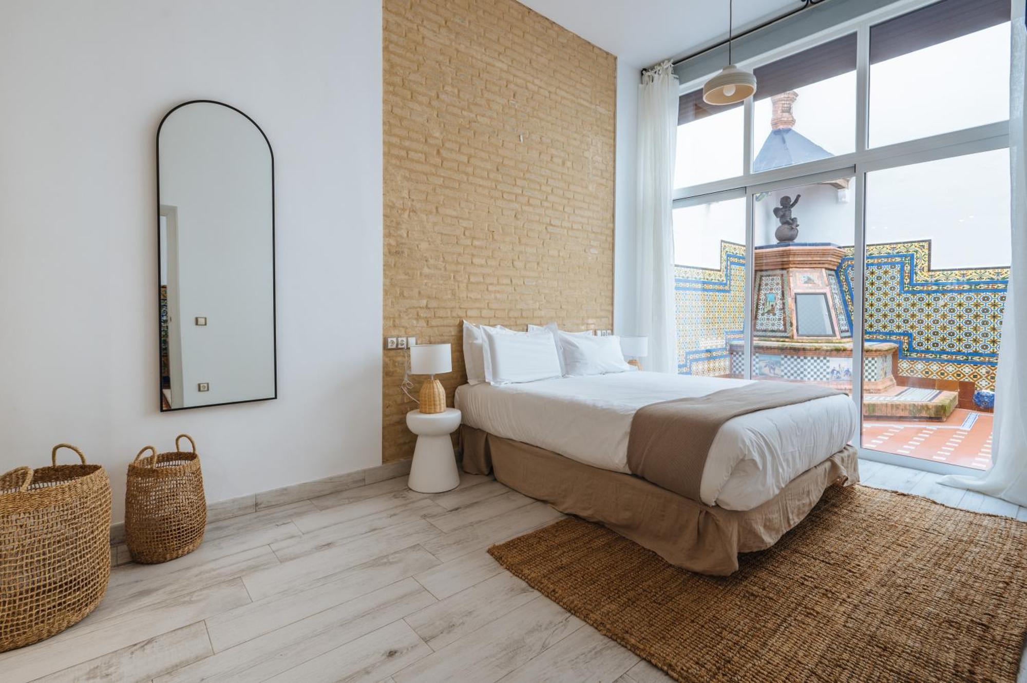 Apartamentos "El Escondite De Triana" Севилья Экстерьер фото